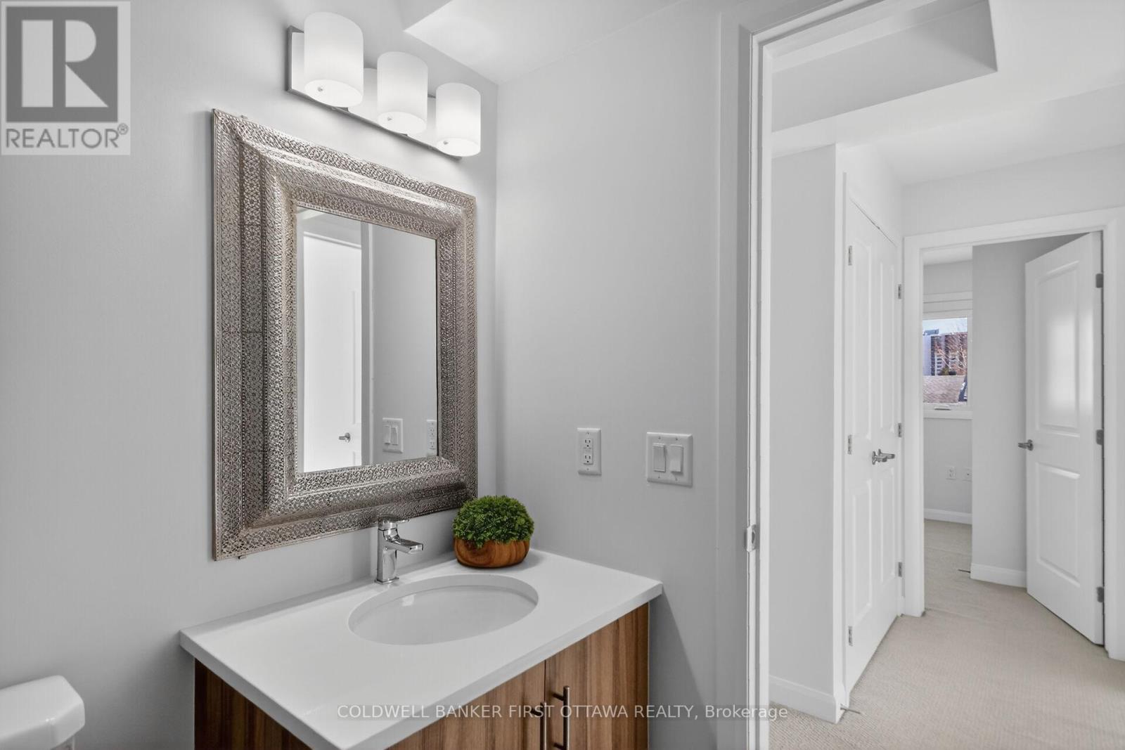 77 Cherry Blossom Private