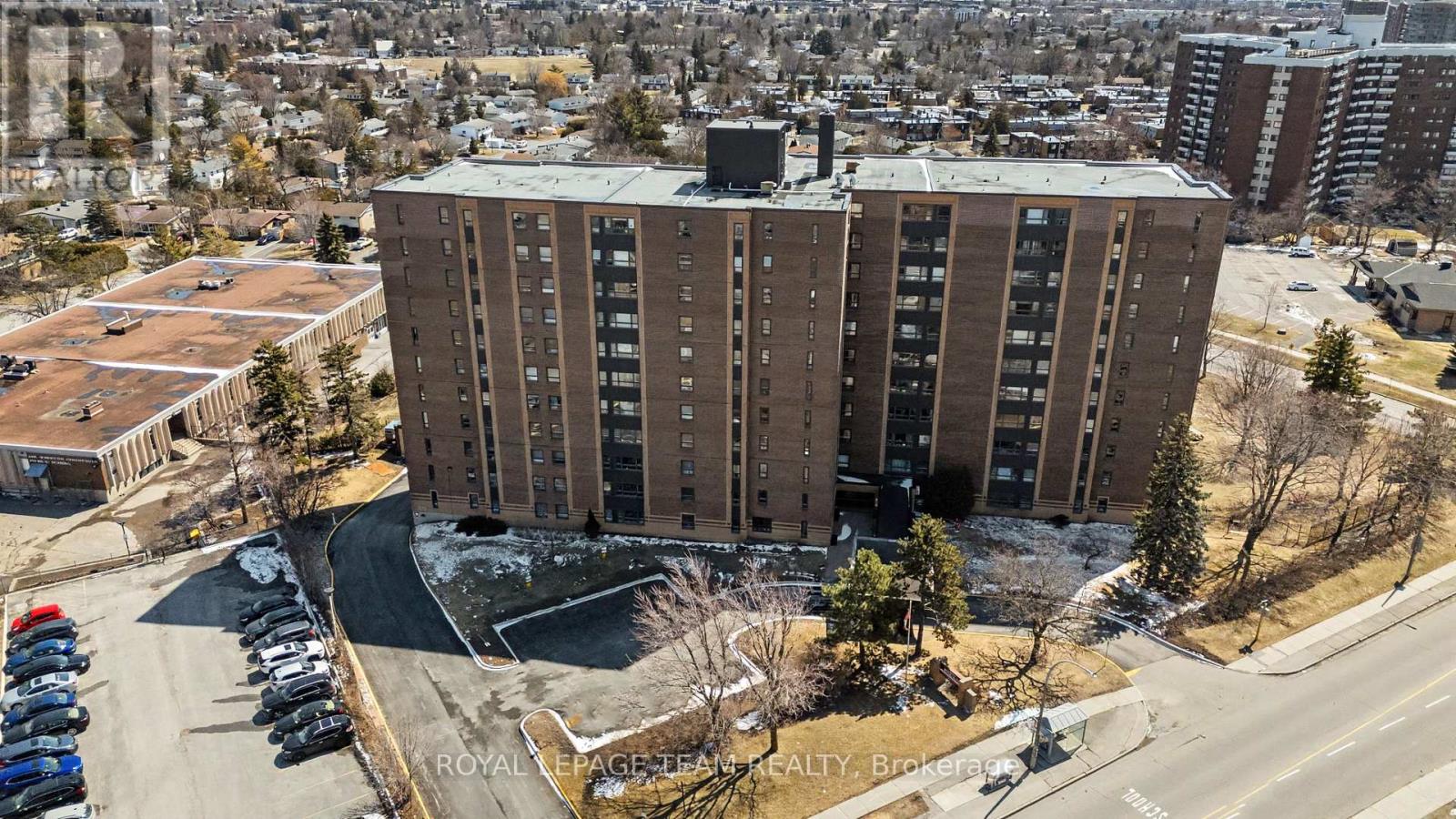 705 - 1356 Meadowlands Drive E