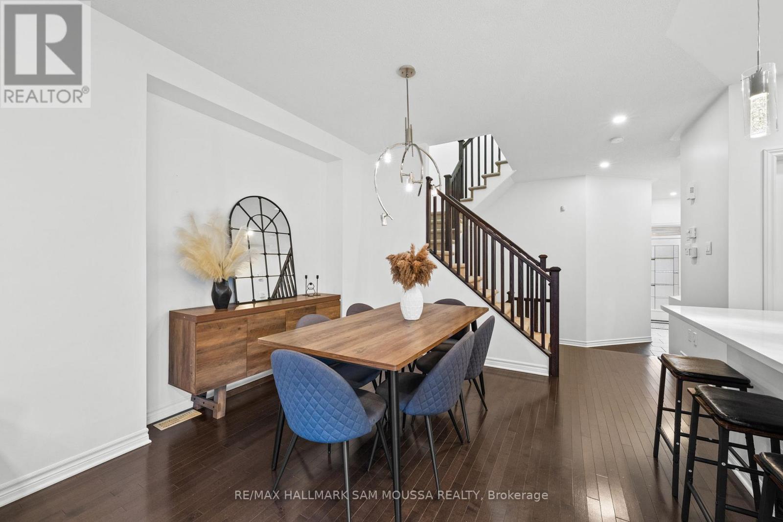 185 Flat Sedge Crescent