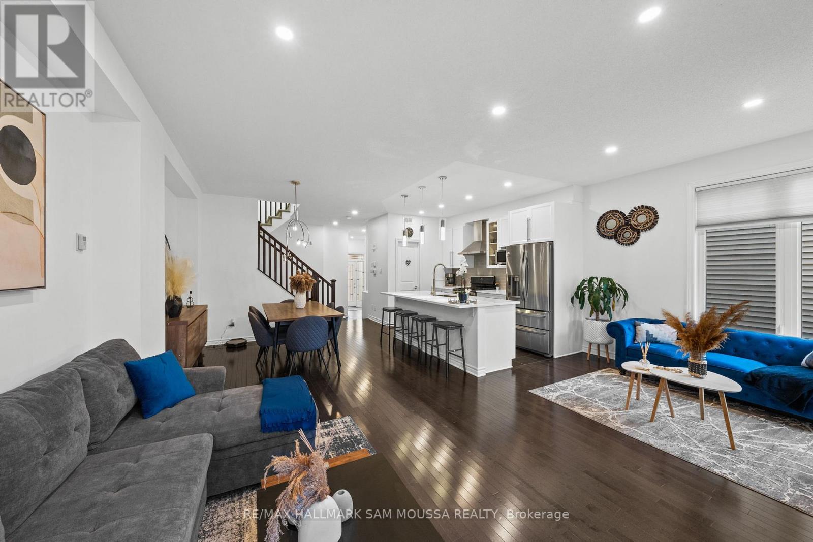 185 Flat Sedge Crescent