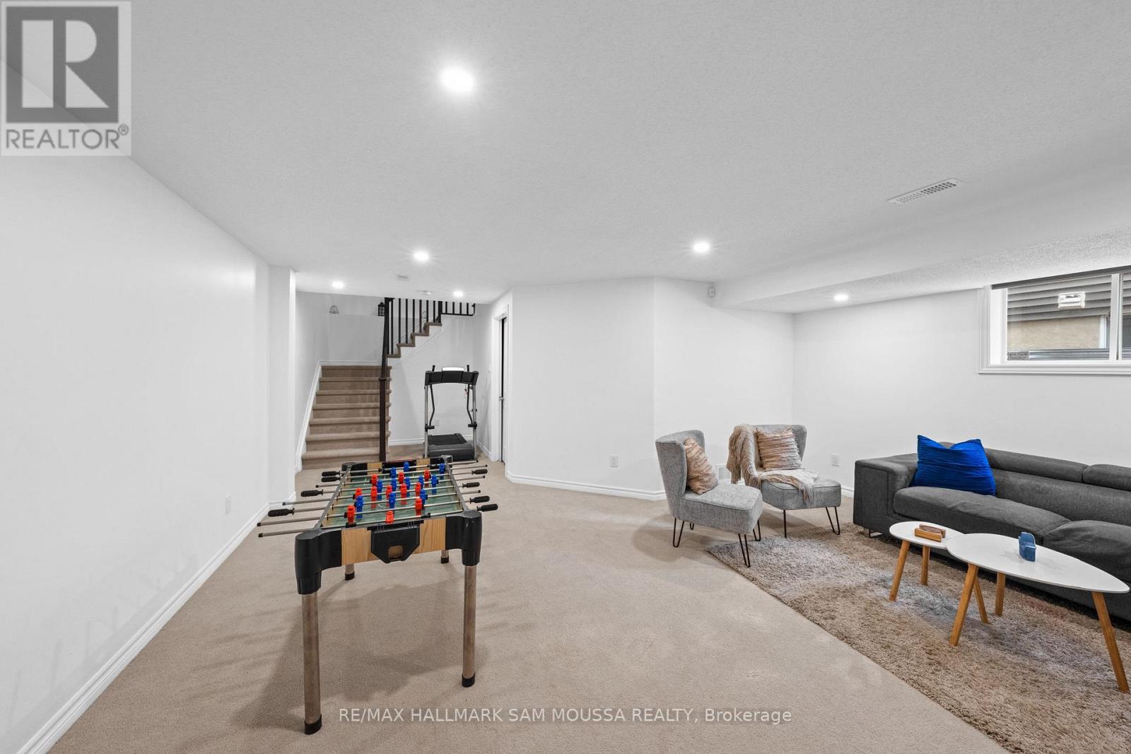 185 Flat Sedge Crescent