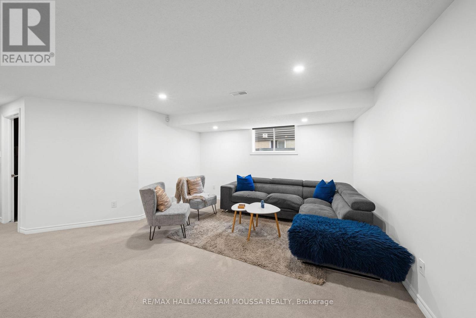 185 Flat Sedge Crescent