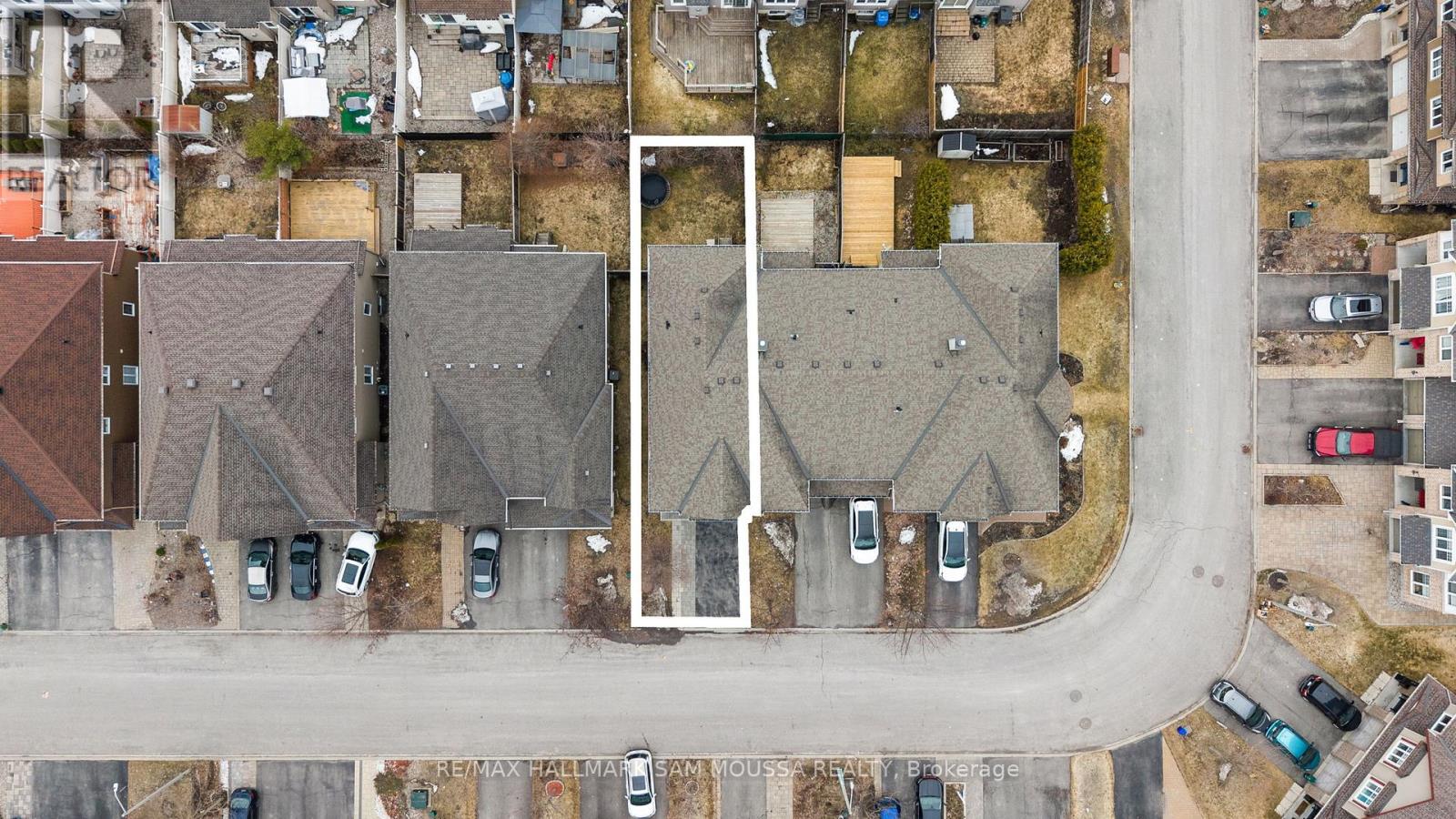 185 Flat Sedge Crescent