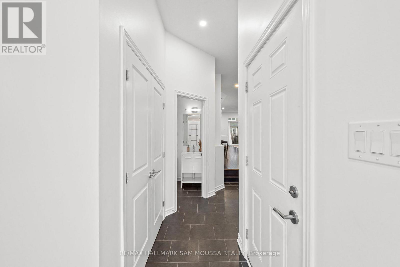 185 Flat Sedge Crescent