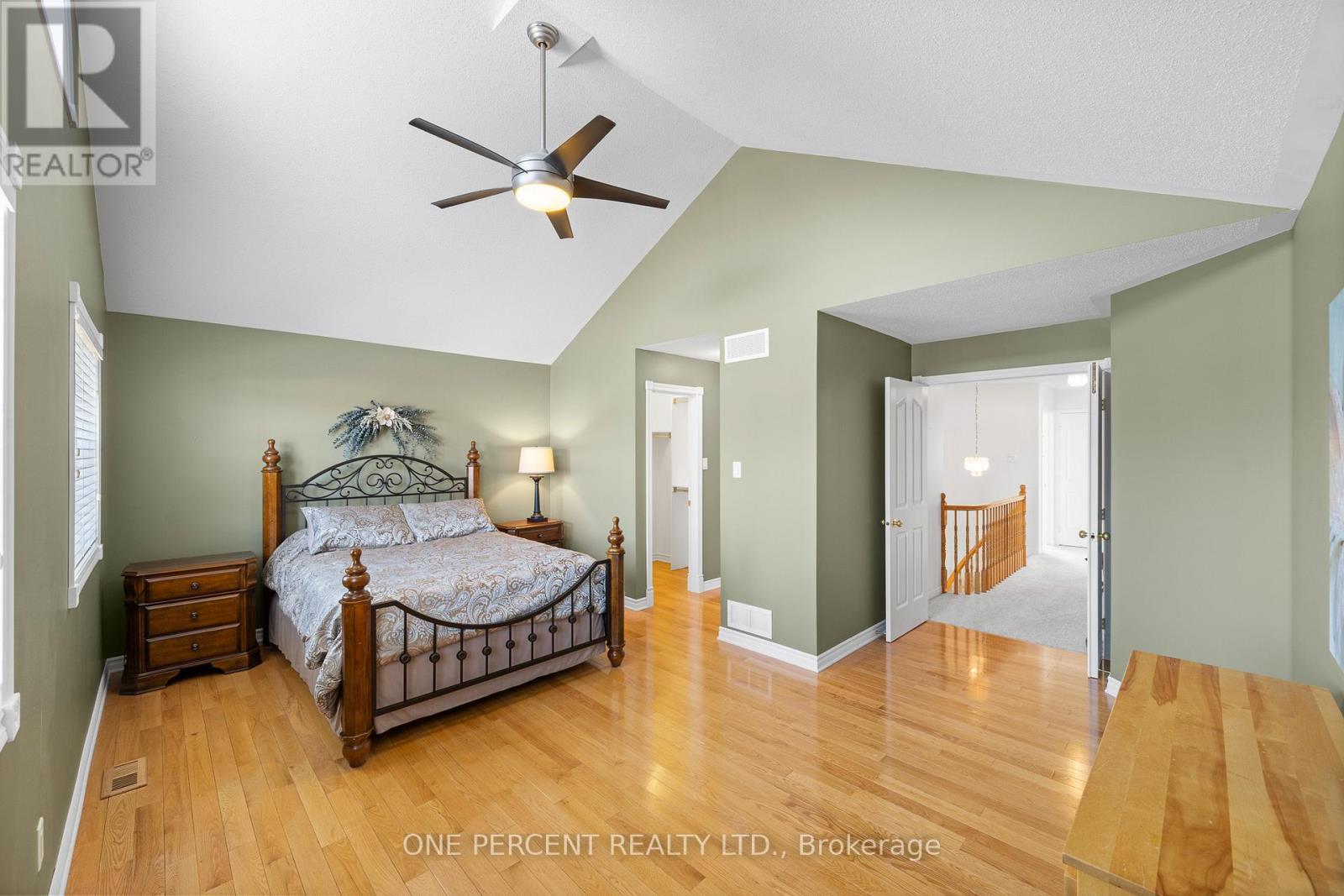 2113 Hallendale Street