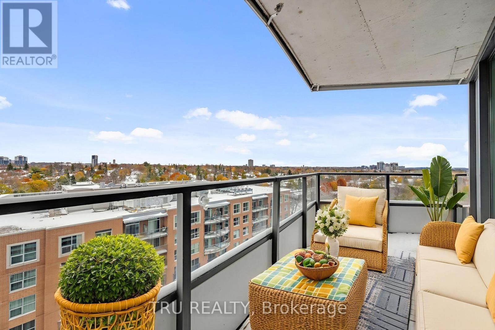 910 - 485 Richmond Road