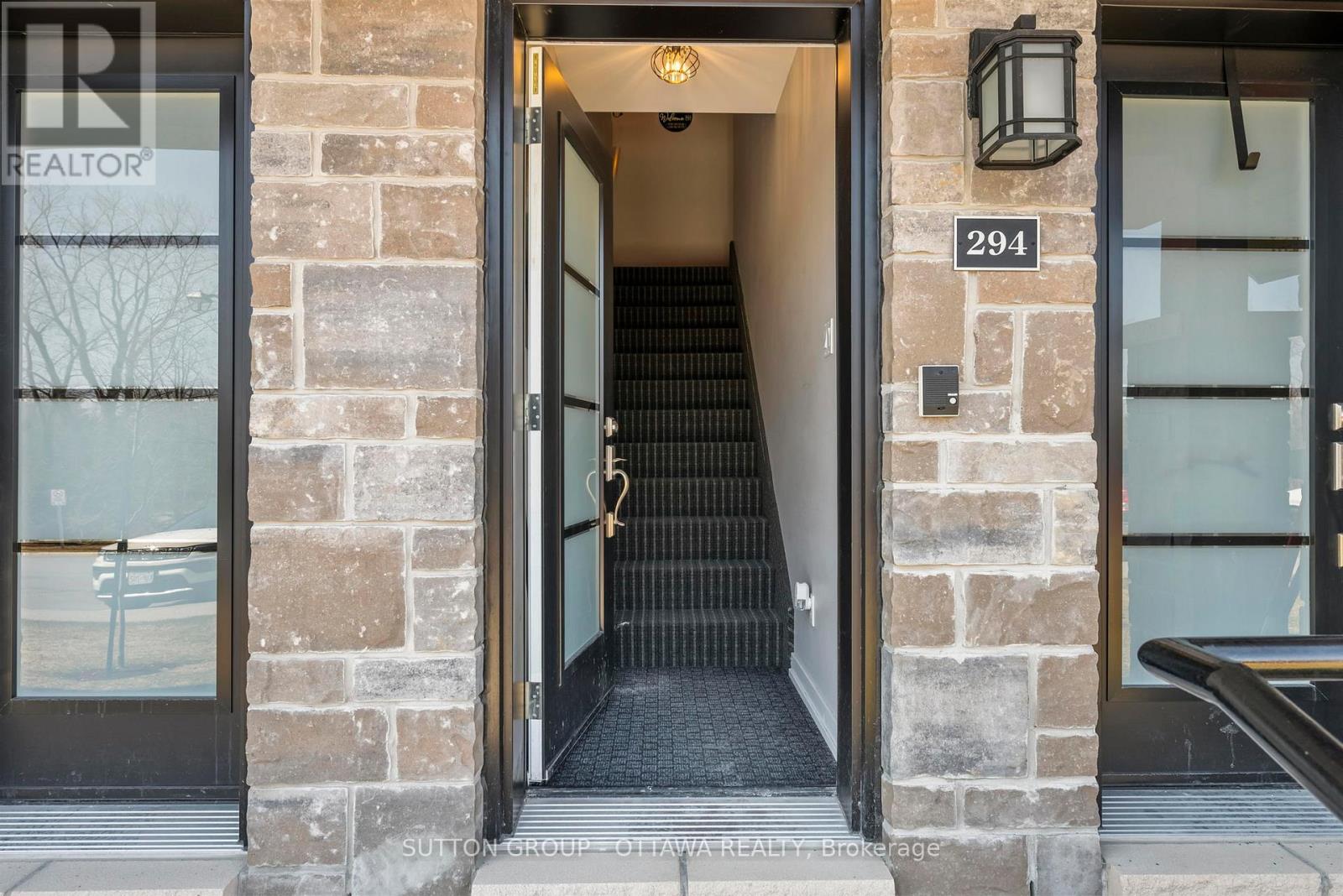 294 - 308 Masters Lane