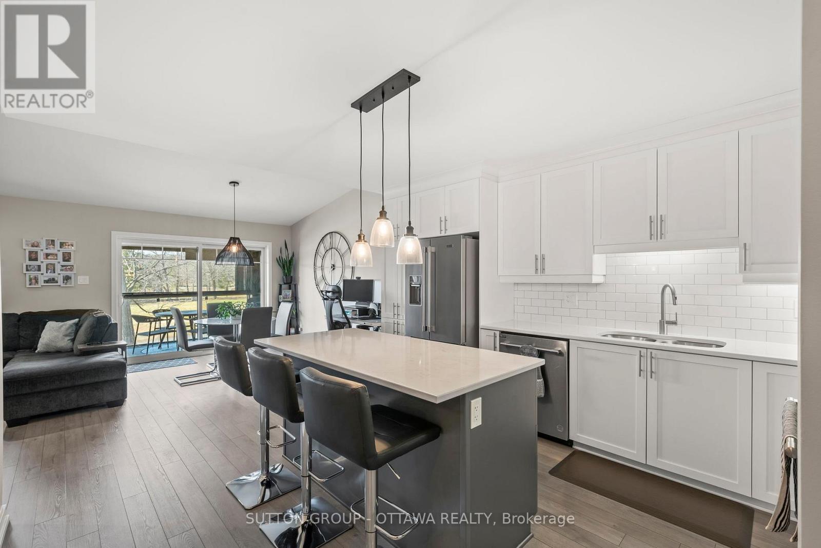 294 - 308 Masters Lane