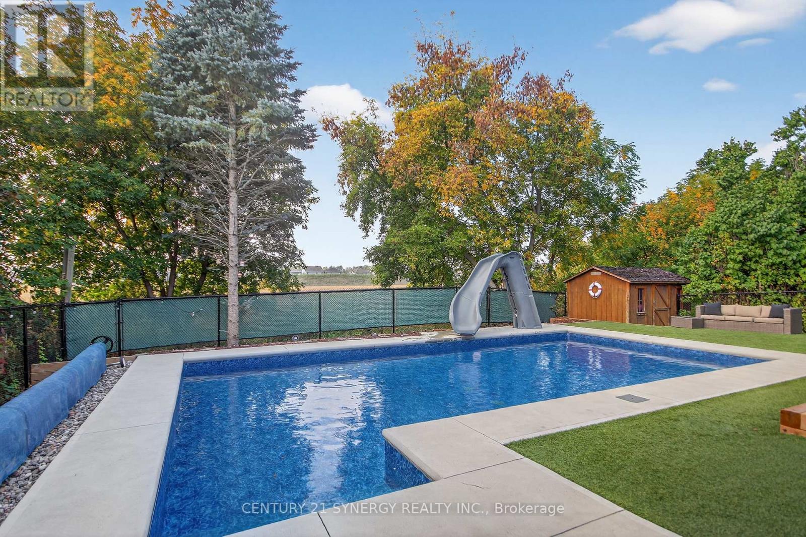 103 Queen Charlotte Street