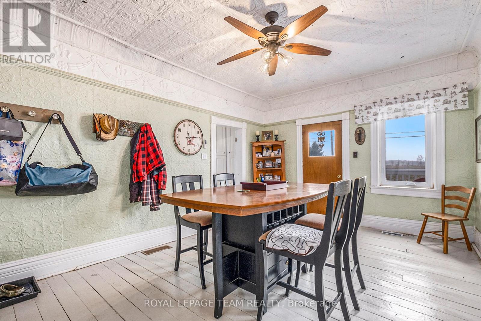 10296 Marionville Road