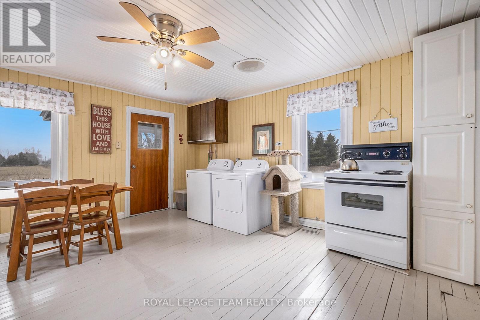 10296 Marionville Road