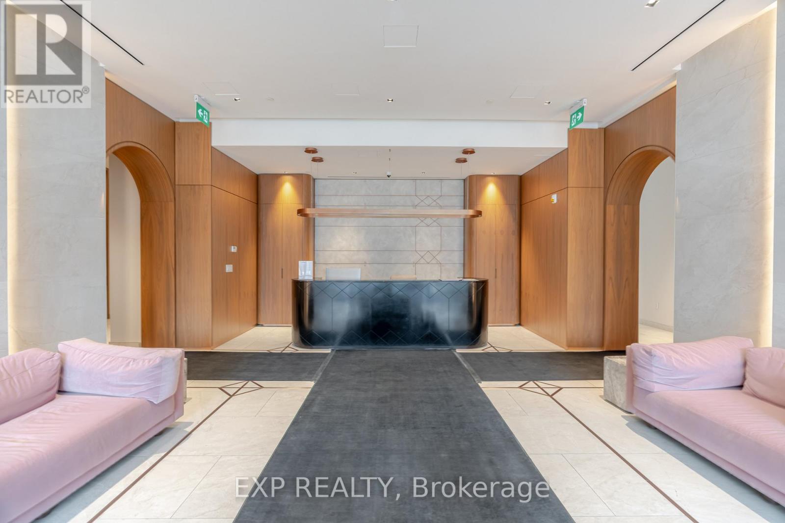 407 - 560 Rideau Street