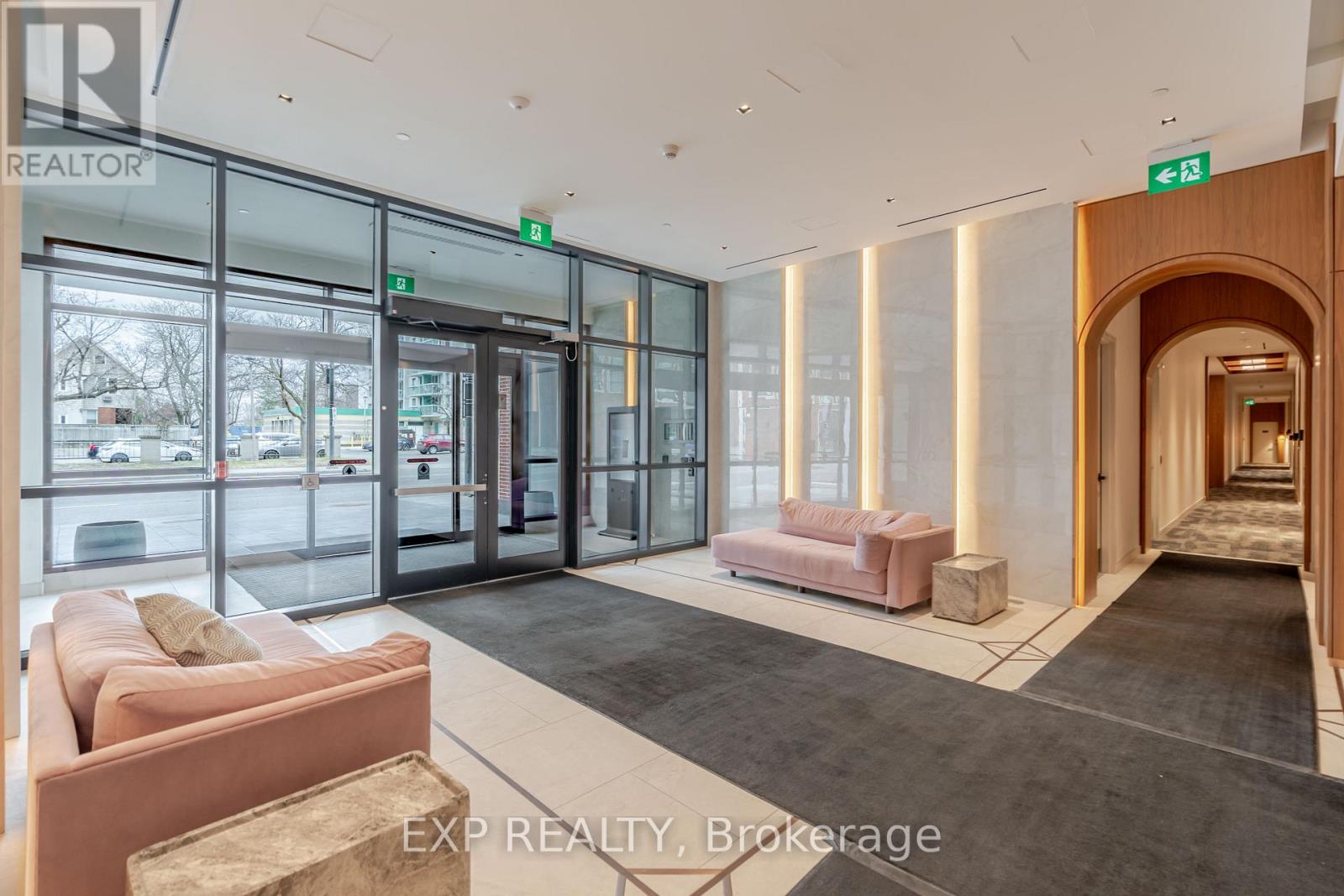 407 - 560 Rideau Street