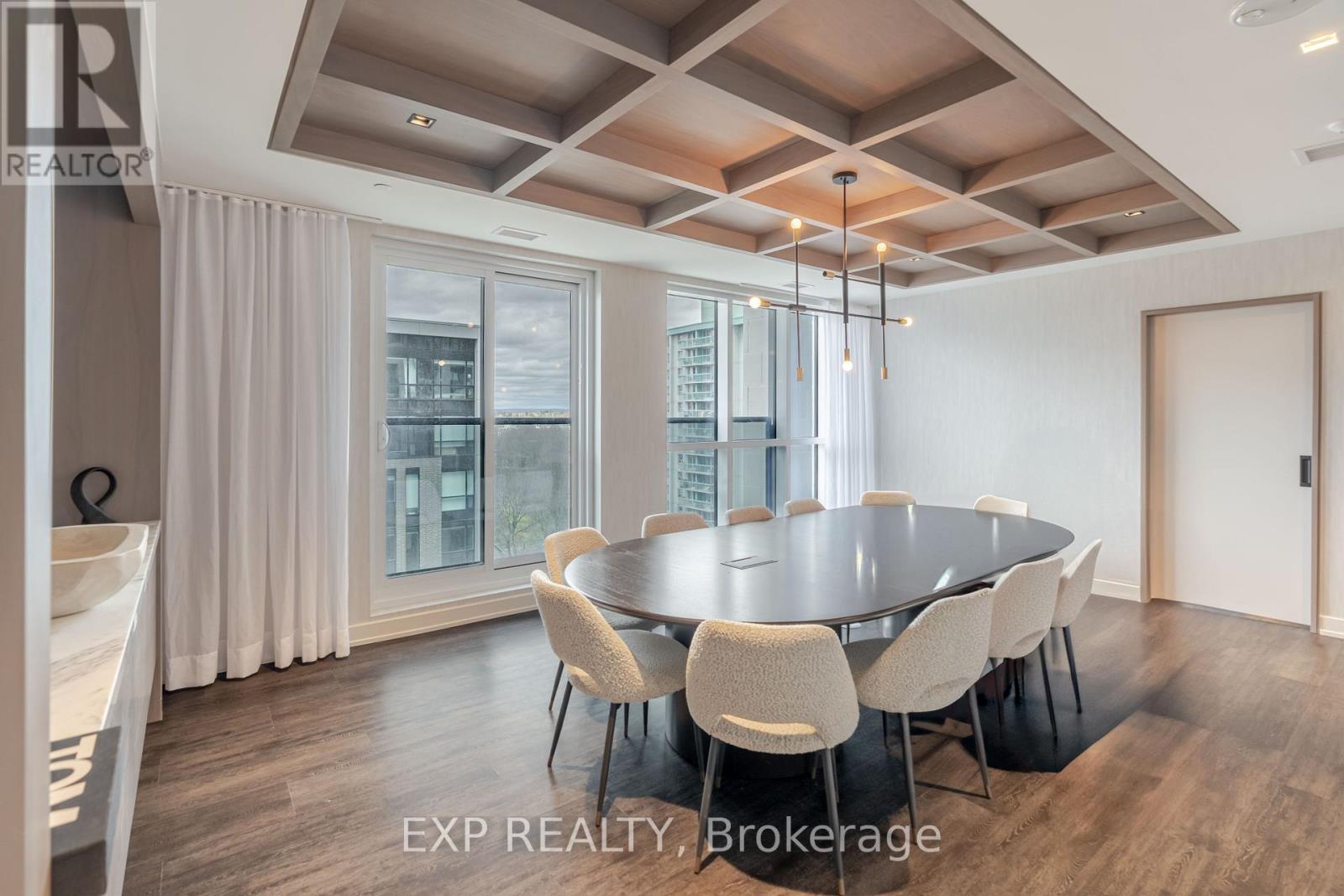 407 - 560 Rideau Street