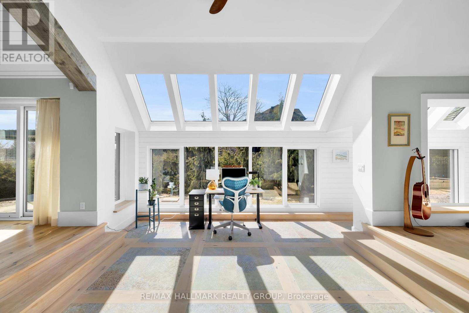 5567 South Island Park Drive