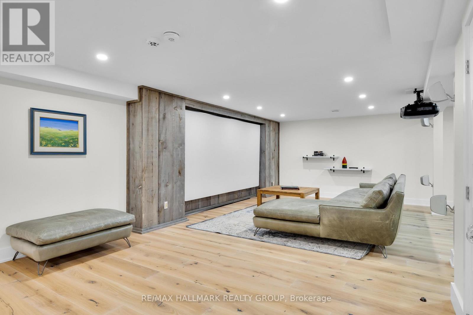 5567 South Island Park Drive