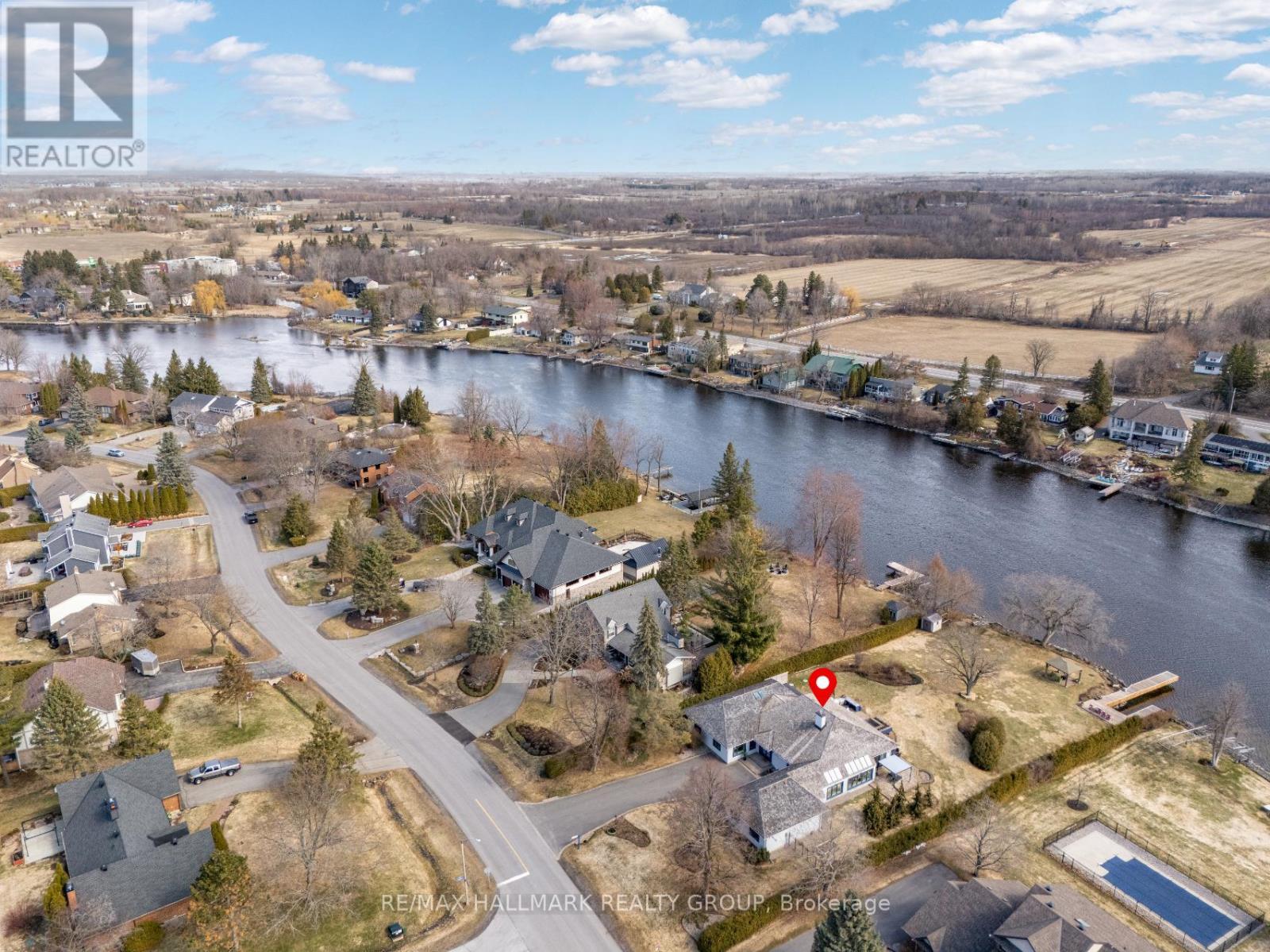 5567 South Island Park Drive