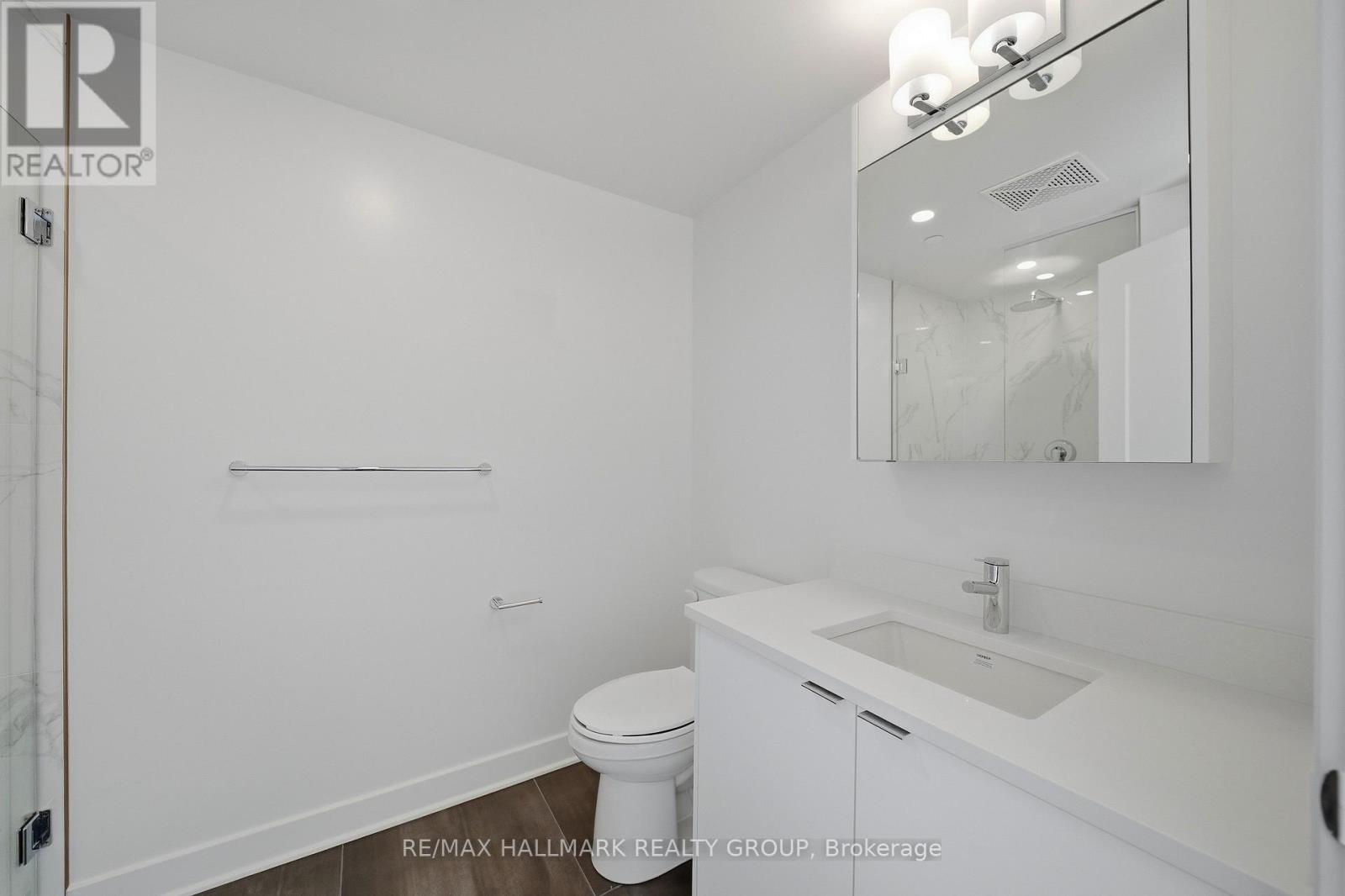 2001 - 180 George Street