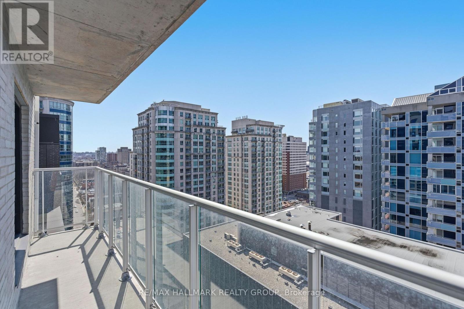 2001 - 180 George Street