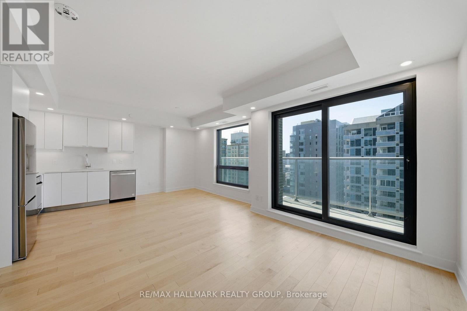 2001 - 180 George Street