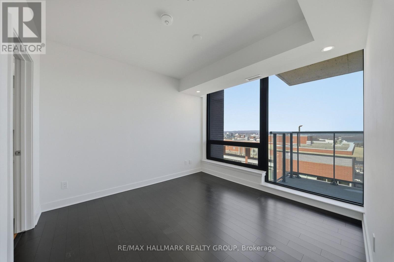 2406 - 180 George Street