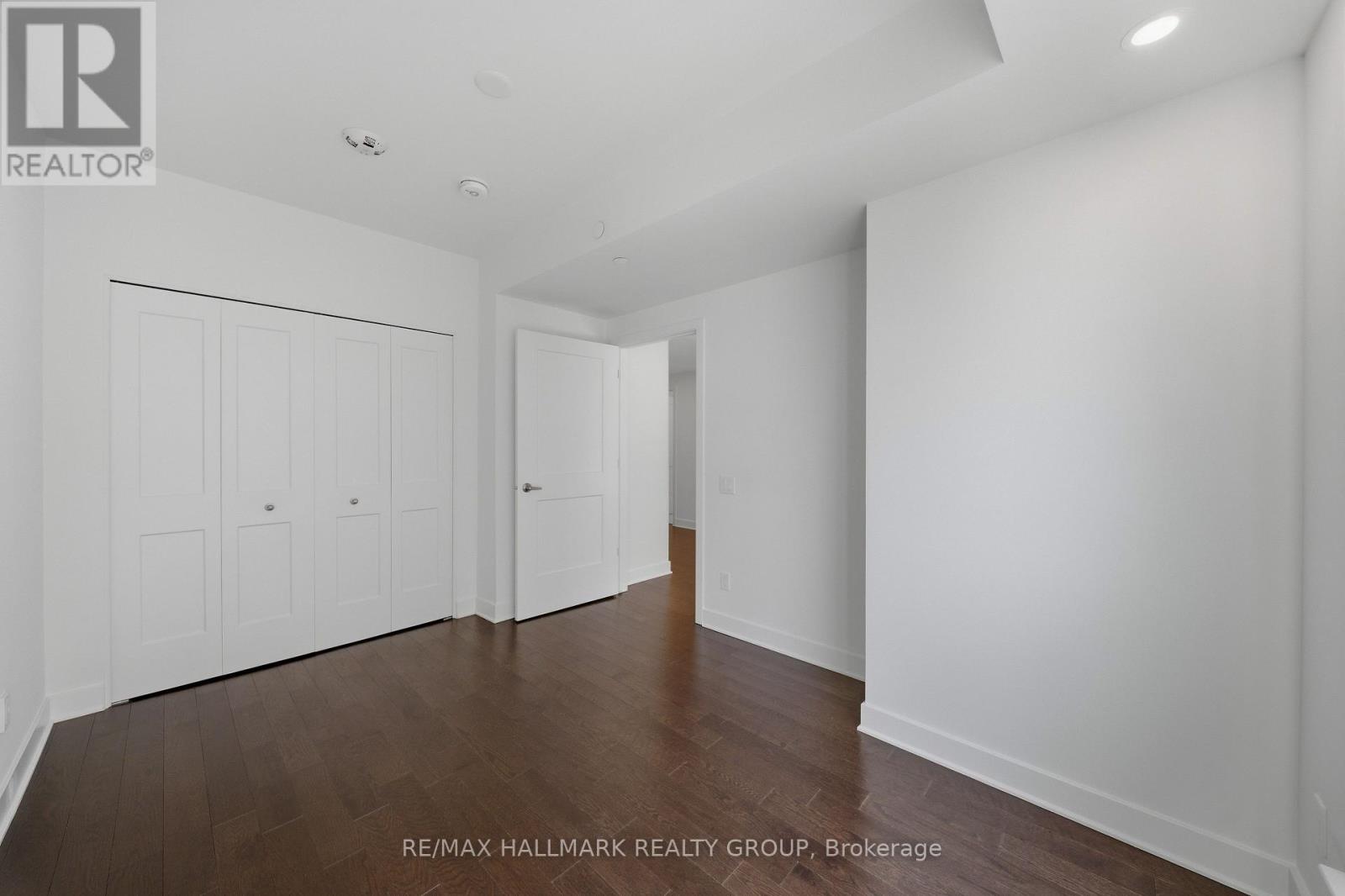 501 - 180 George Street