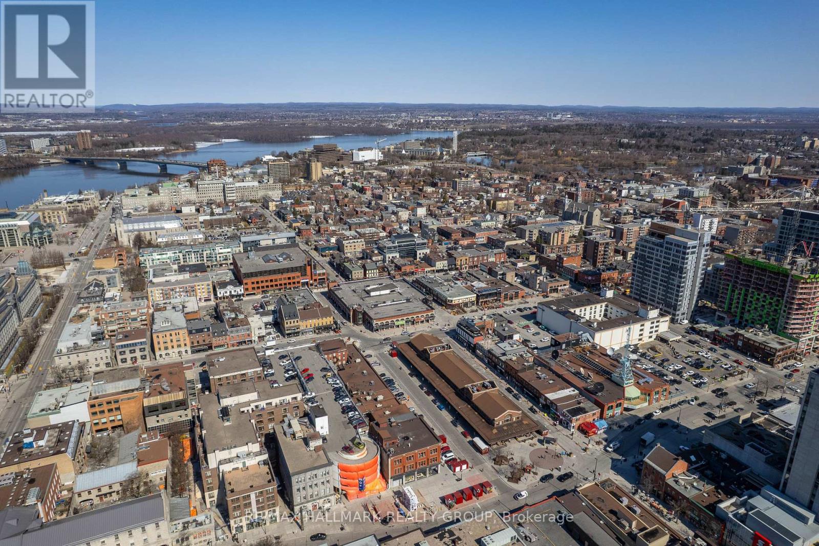 1408 - 180 George Street