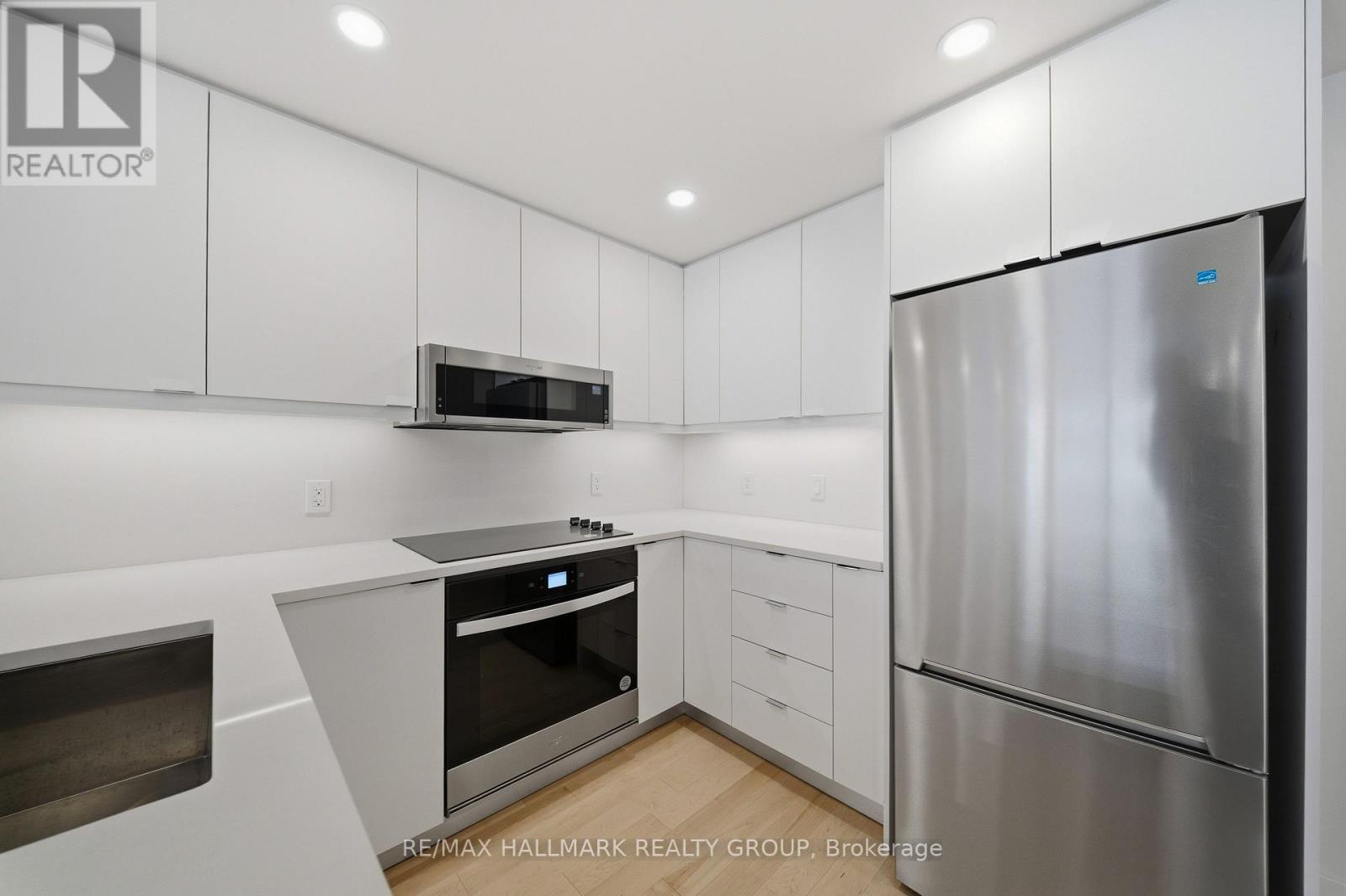 1703 - 180 George Street