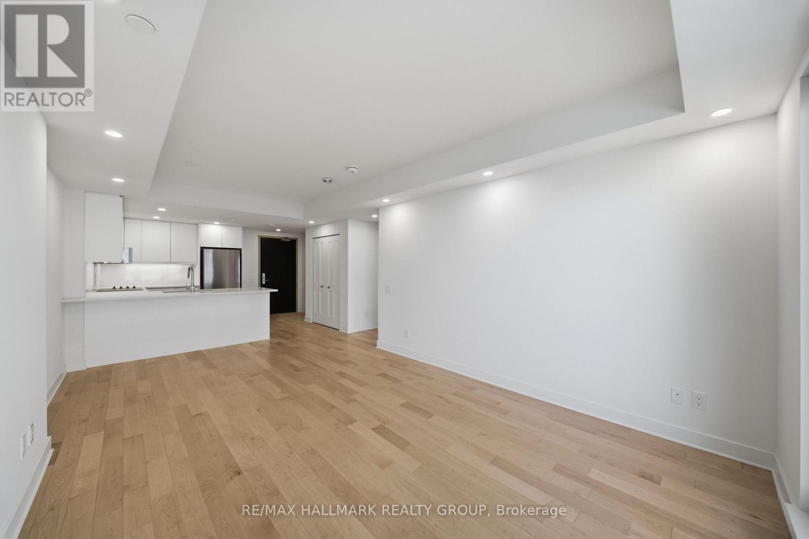 1703 - 180 George Street