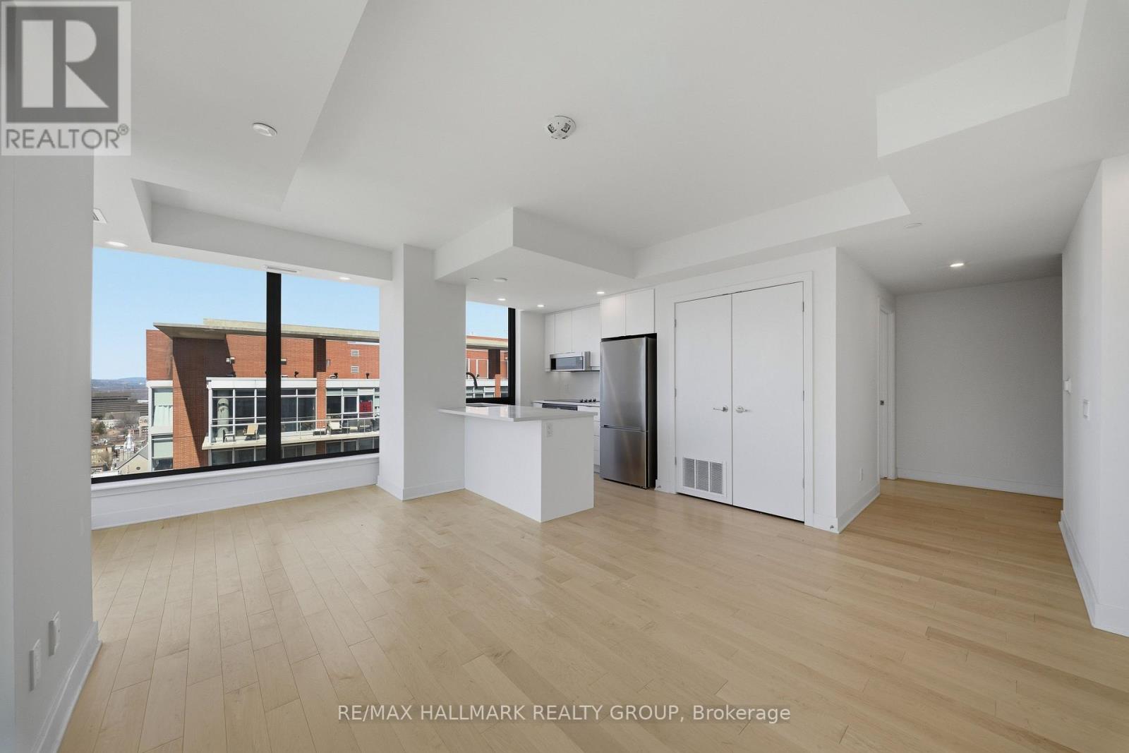 2202 - 180 George Street