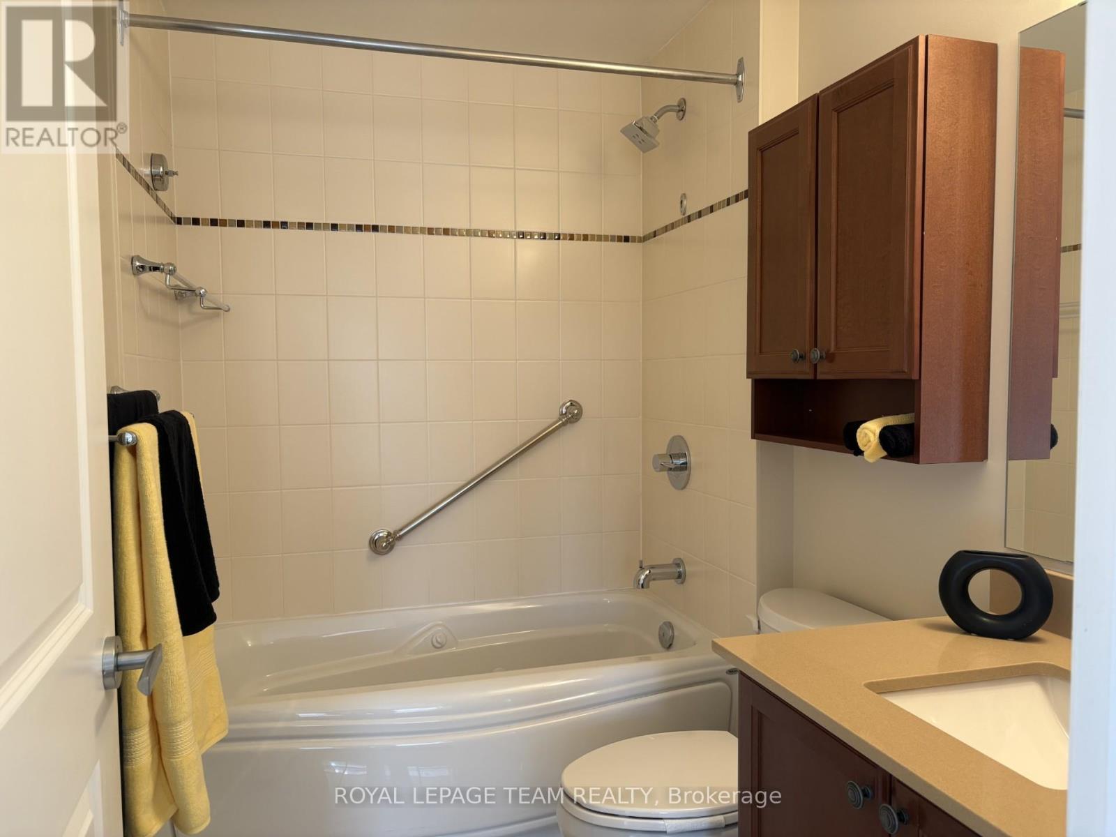 1104 - 90 Landry Street