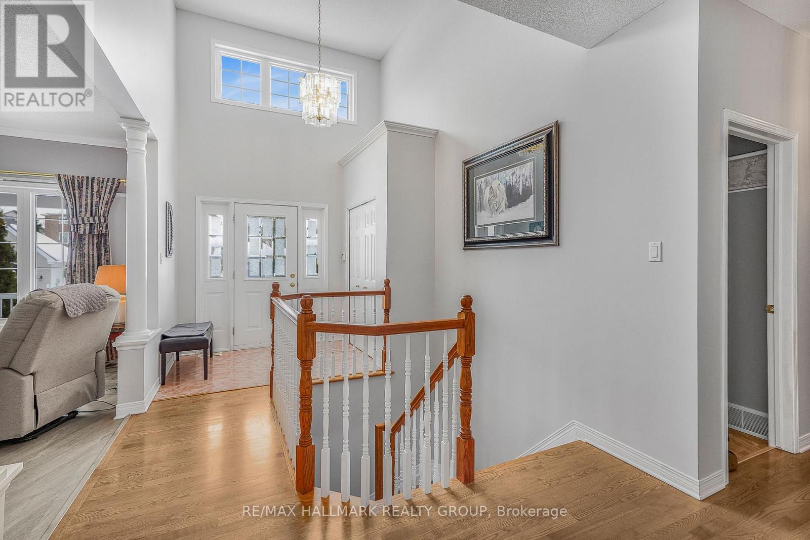 1103 Des Pins Avenue