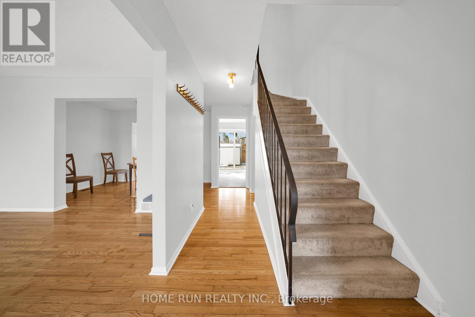 4 - 2111 Montreal Road