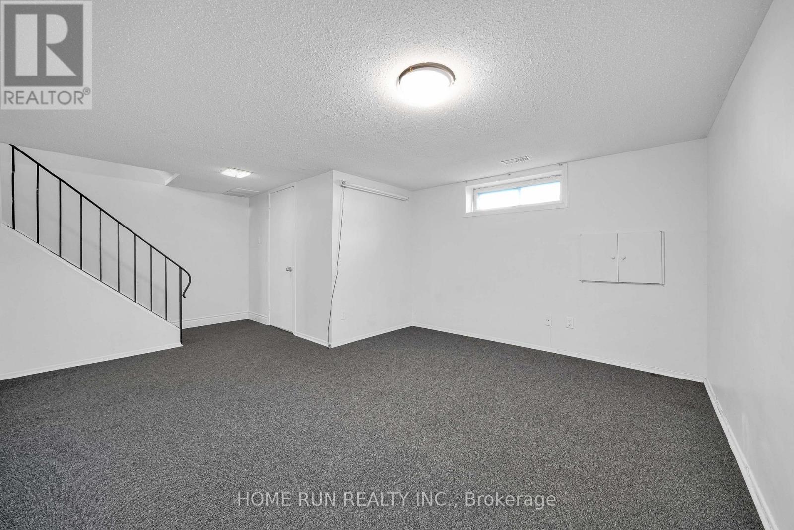 4 - 2111 Montreal Road