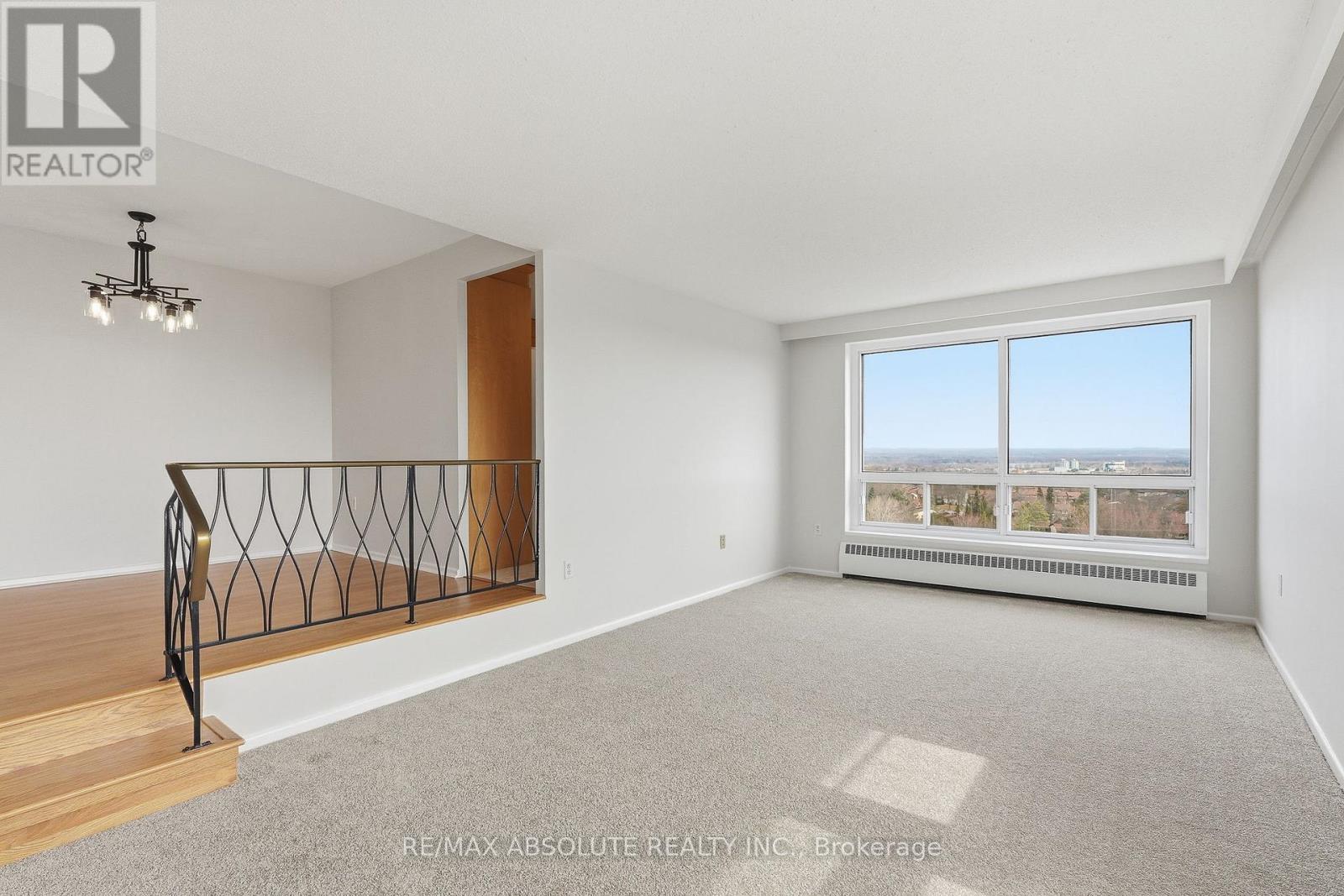 1010 - 915 Elmsmere Road