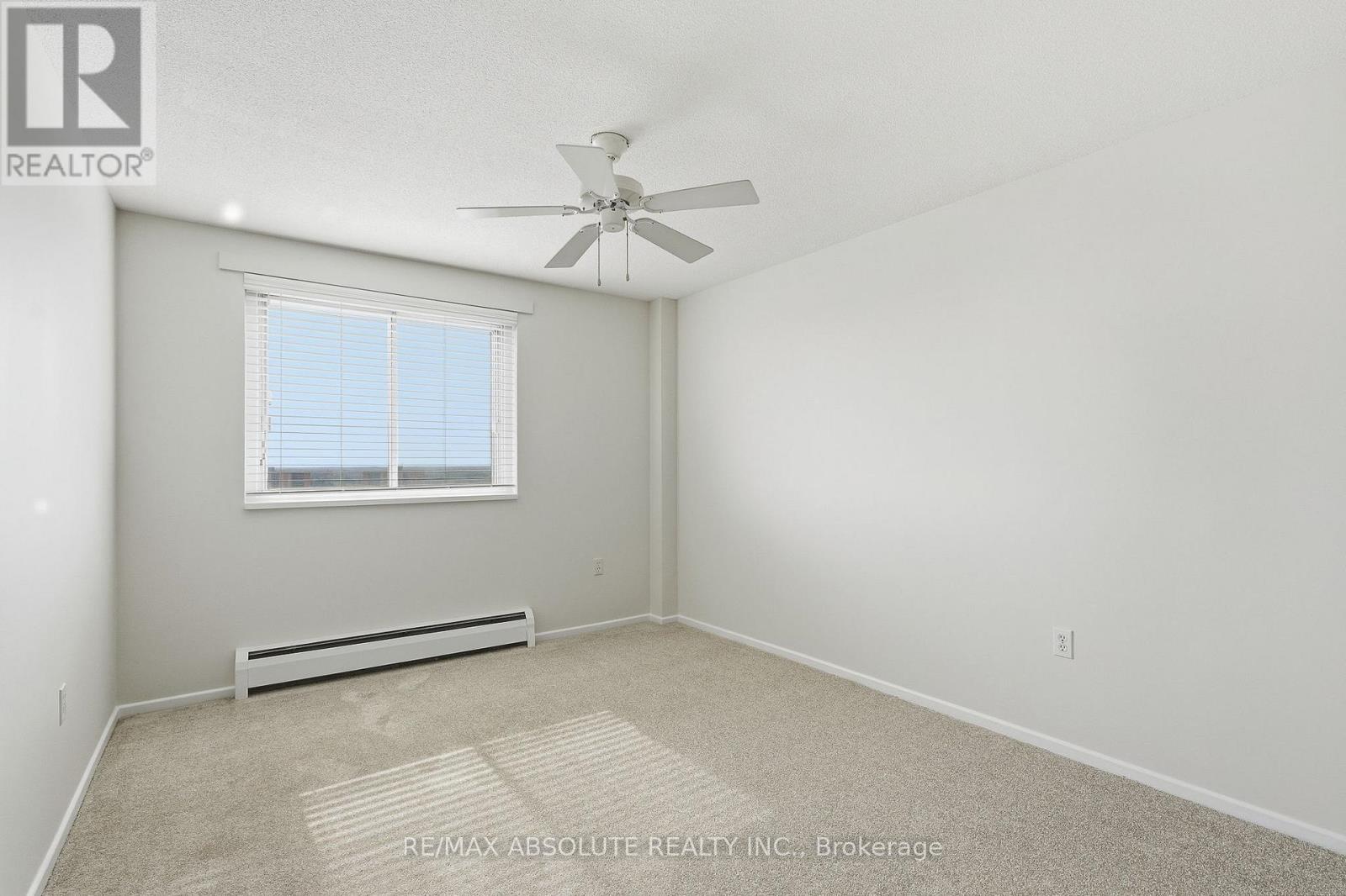 1010 - 915 Elmsmere Road