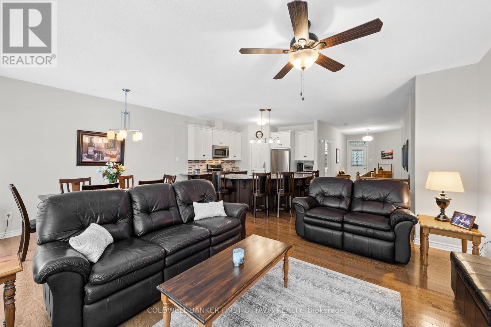 239 Royal Landing Gate