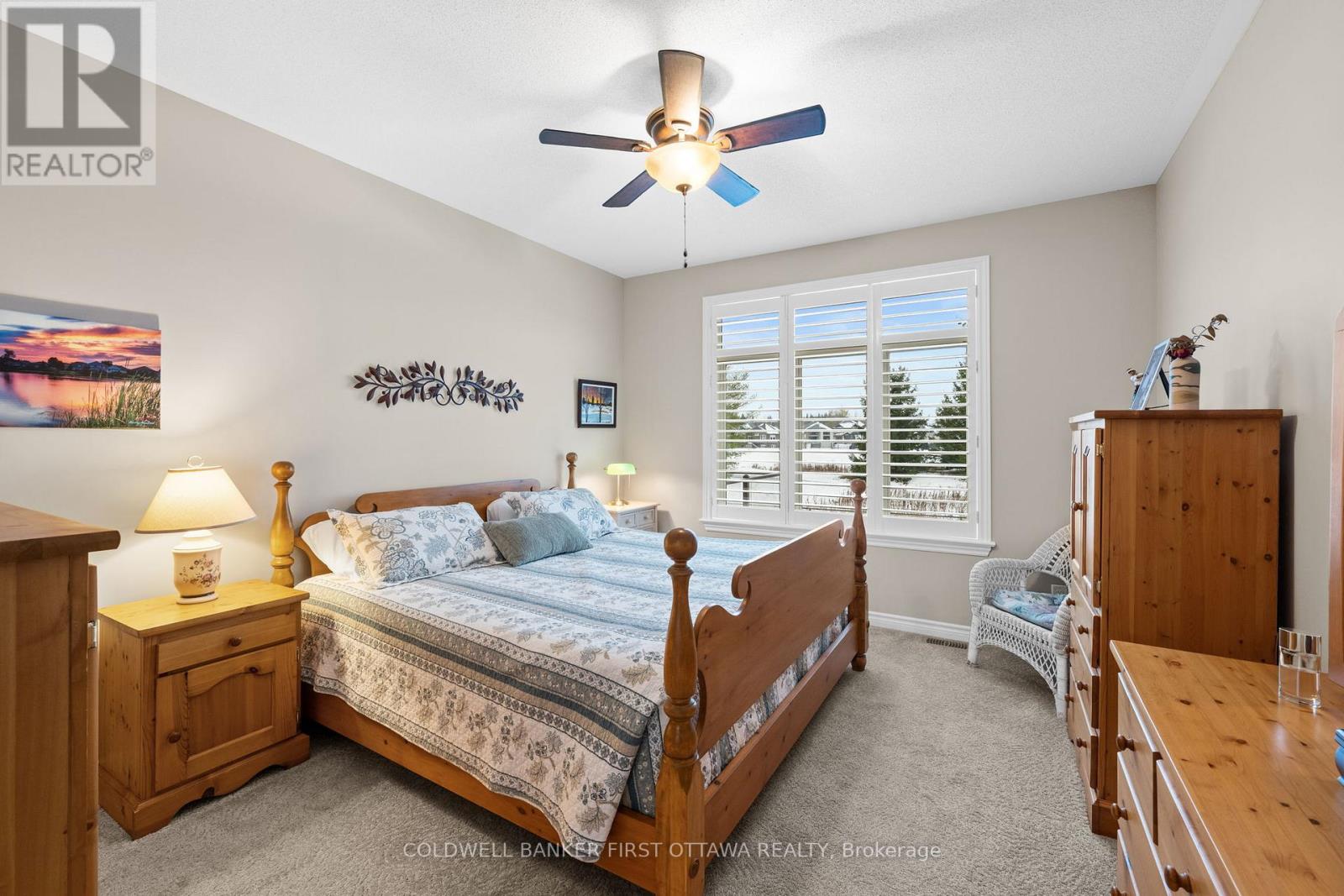 239 Royal Landing Gate