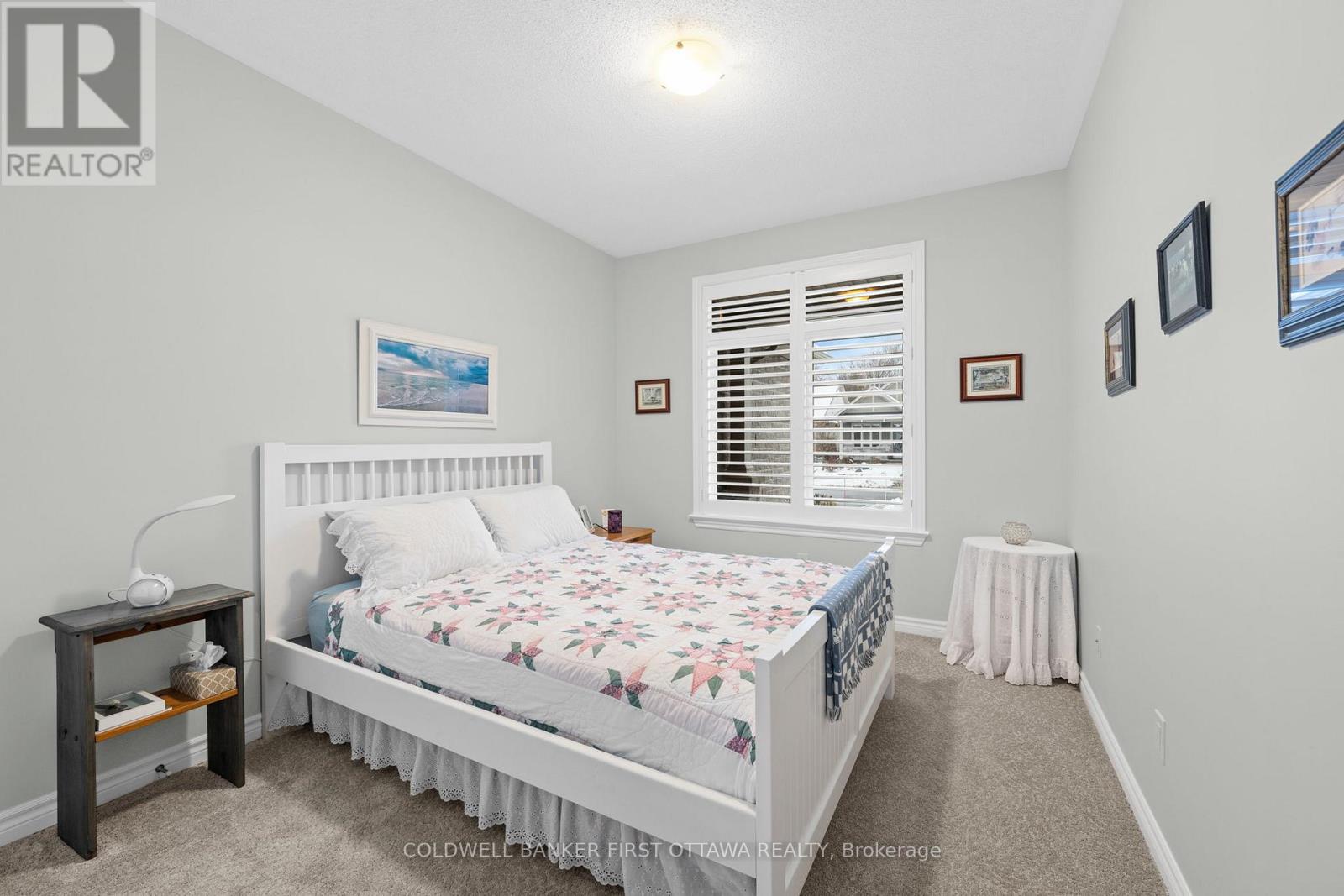 239 Royal Landing Gate