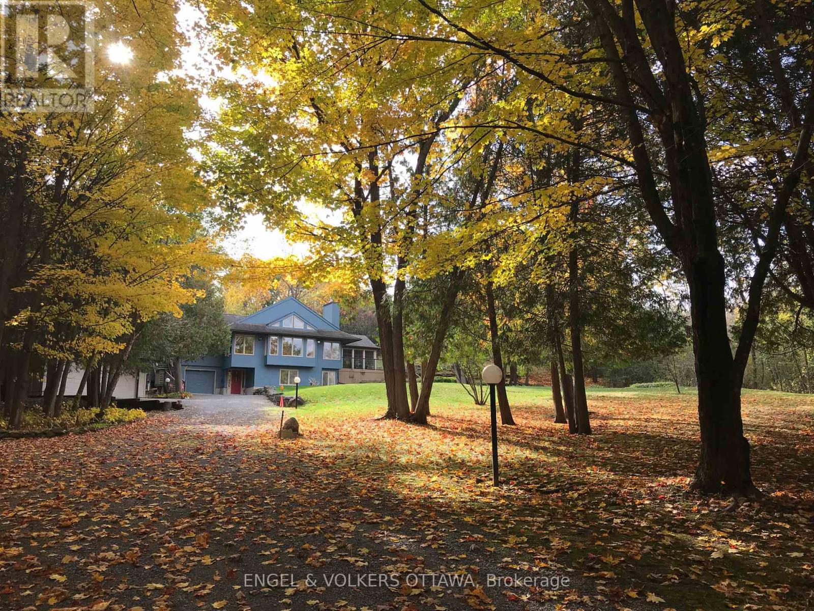 4637 Northwoods Drive