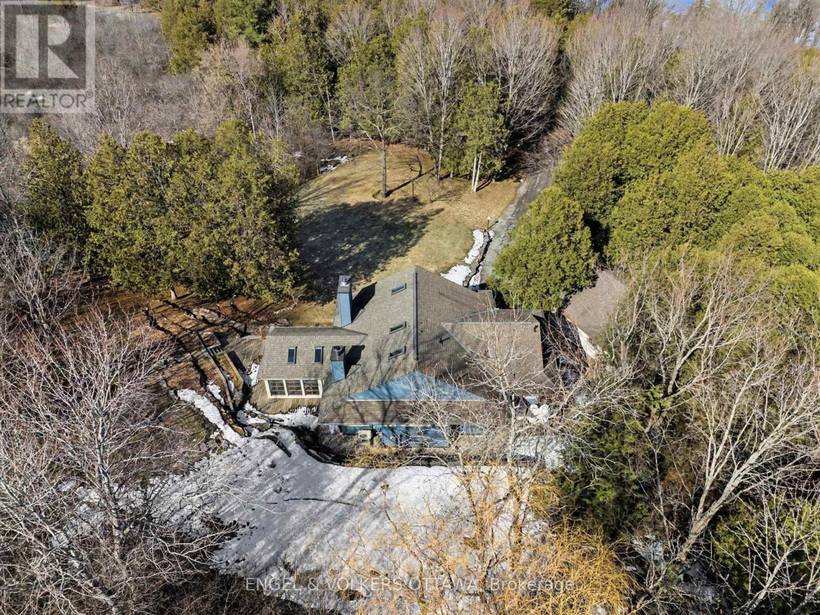 4637 Northwoods Drive