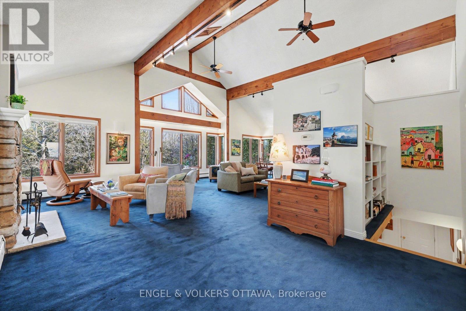 4637 Northwoods Drive