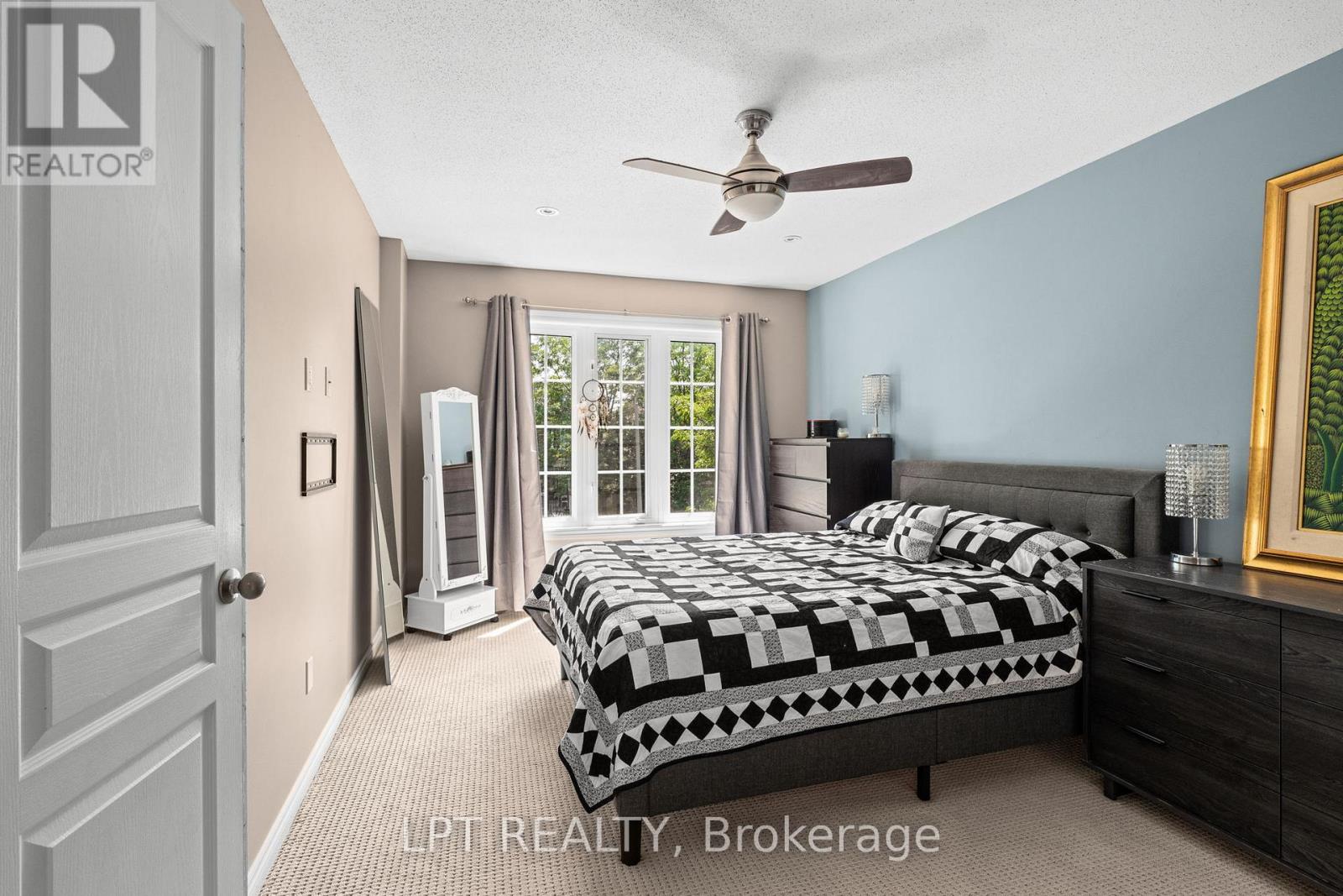 485 Grey Seal Circle