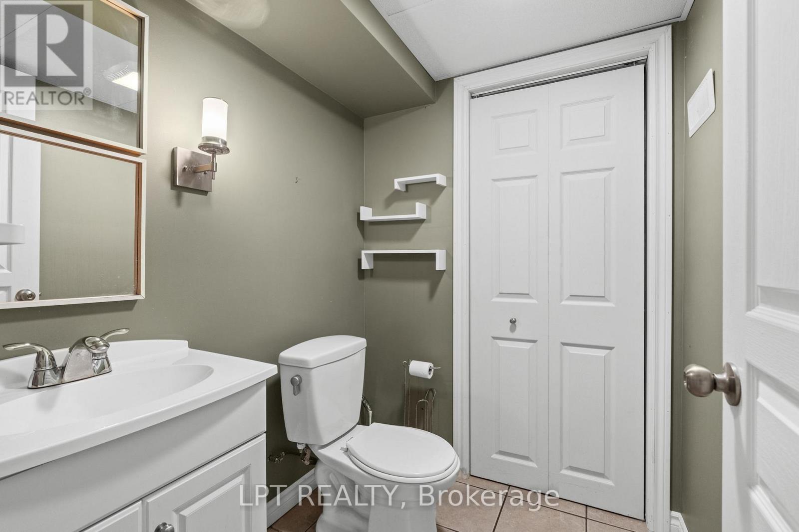 485 Grey Seal Circle