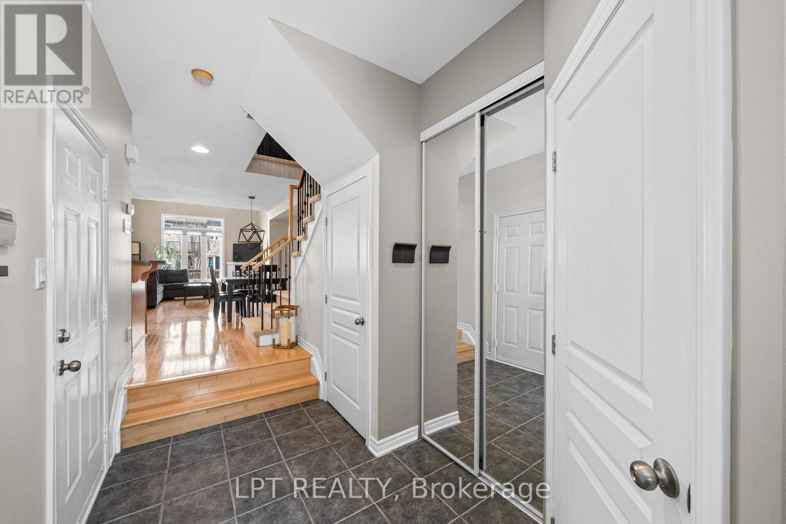 485 Grey Seal Circle