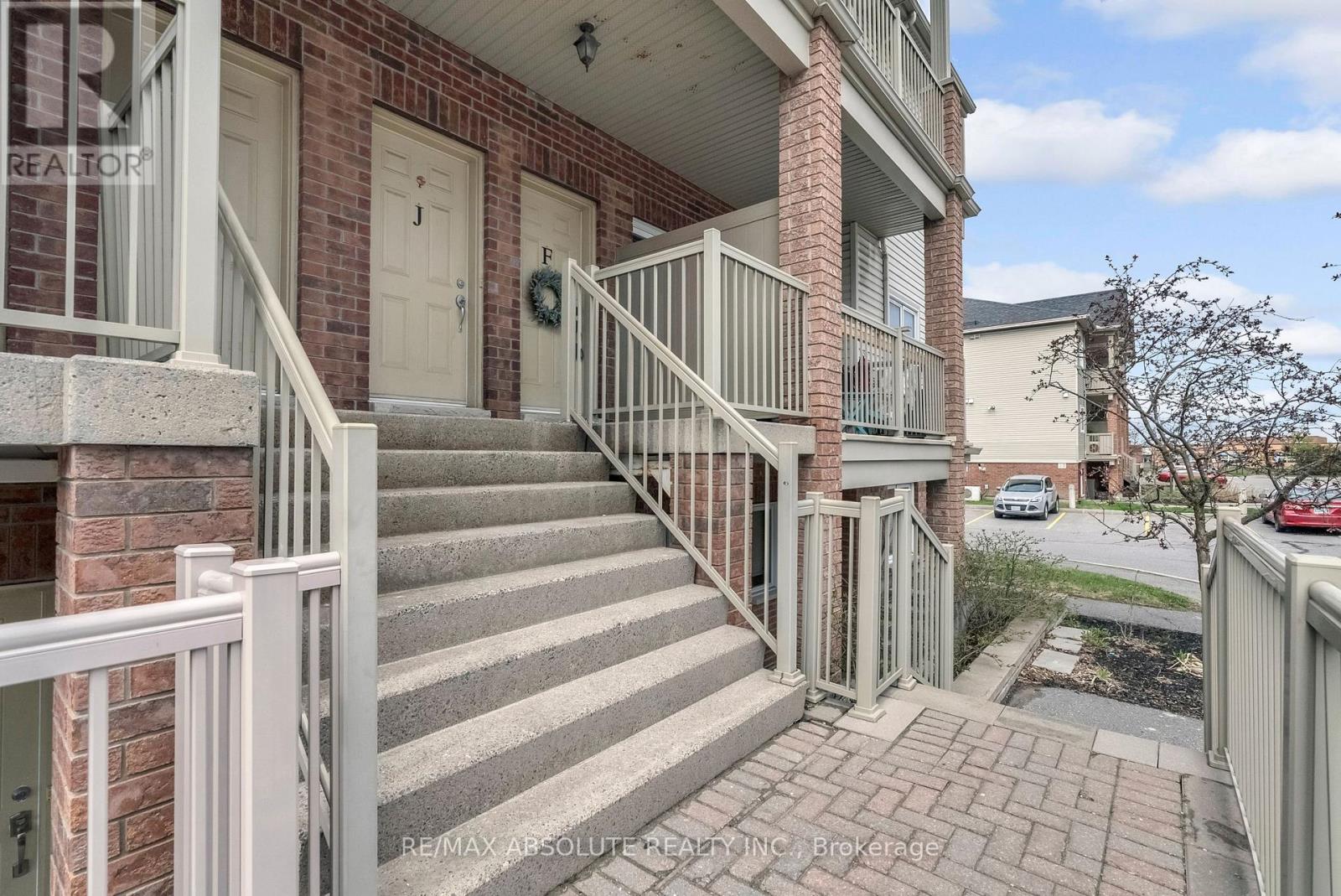 F - 1119 Stittsville Main Street