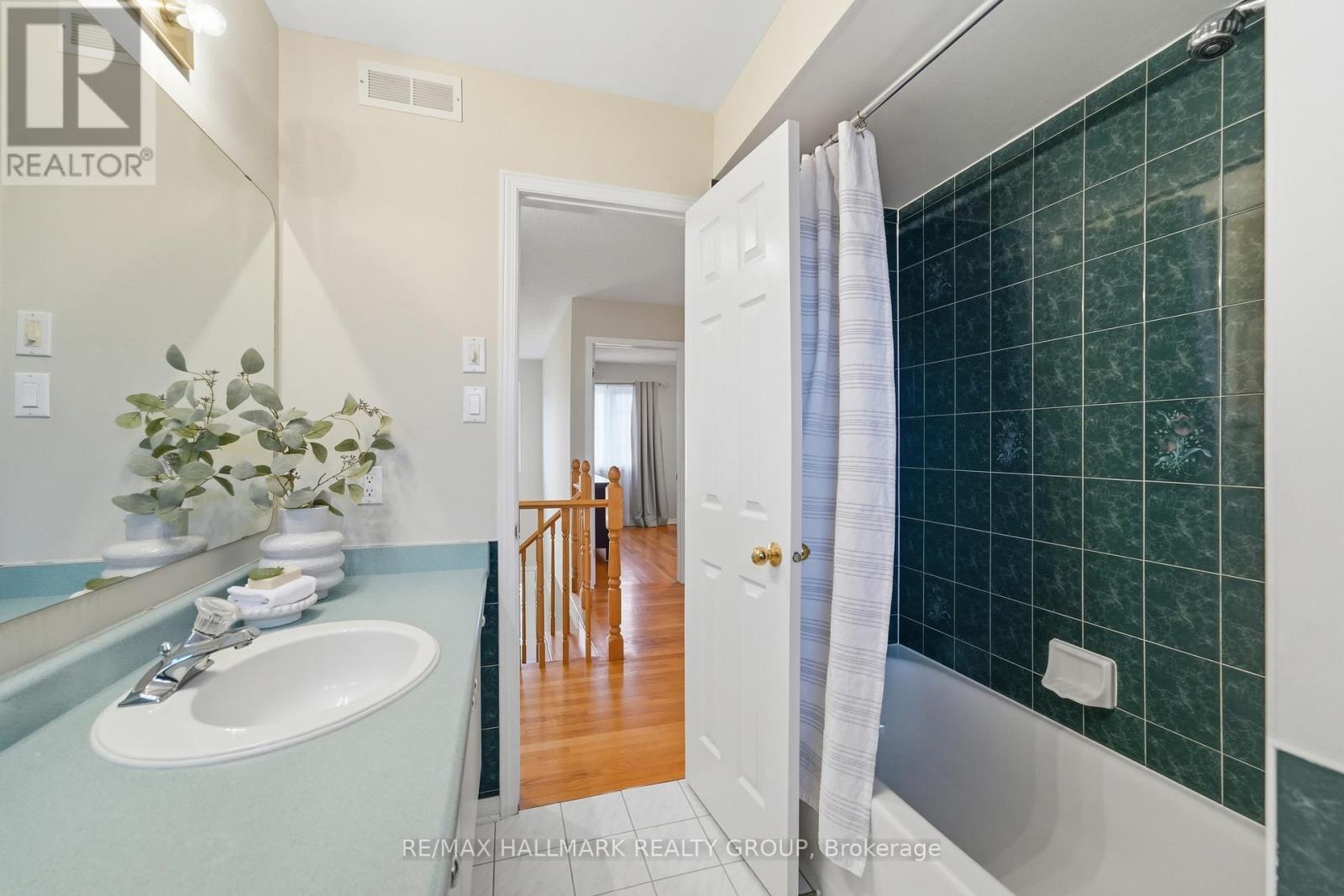 1144 Ambercrest Street