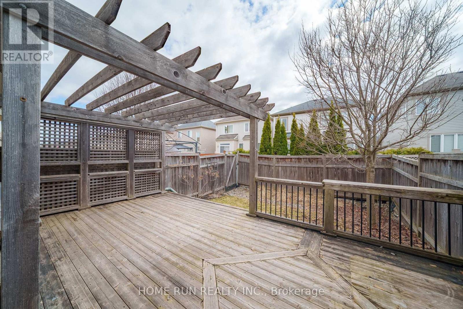 284 Par-la-ville Circle