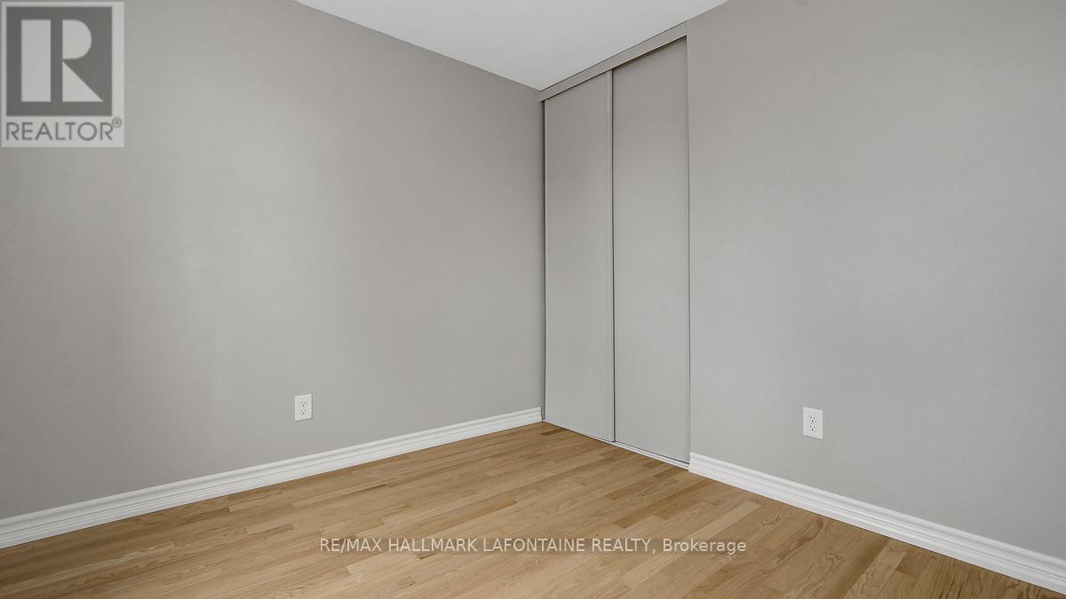 1288 Turner Crescent