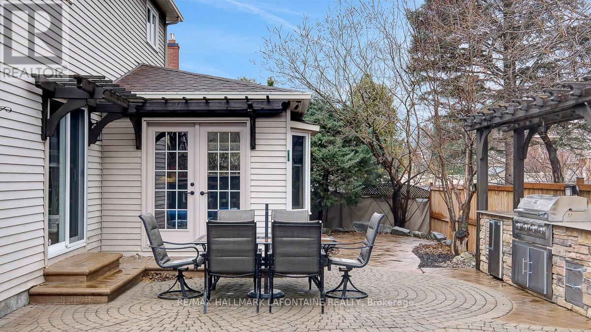 1288 Turner Crescent